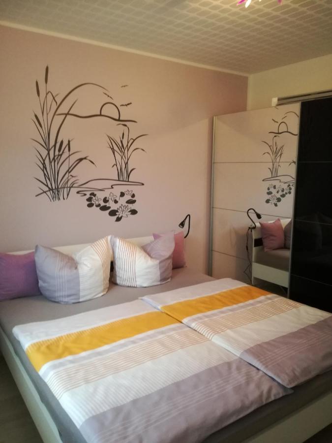 Marina Apartment Bleckede Bagian luar foto